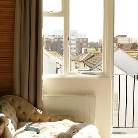Sunny Seaside Sanctuary - Two Bedroom Apartment Brighton Exterior foto